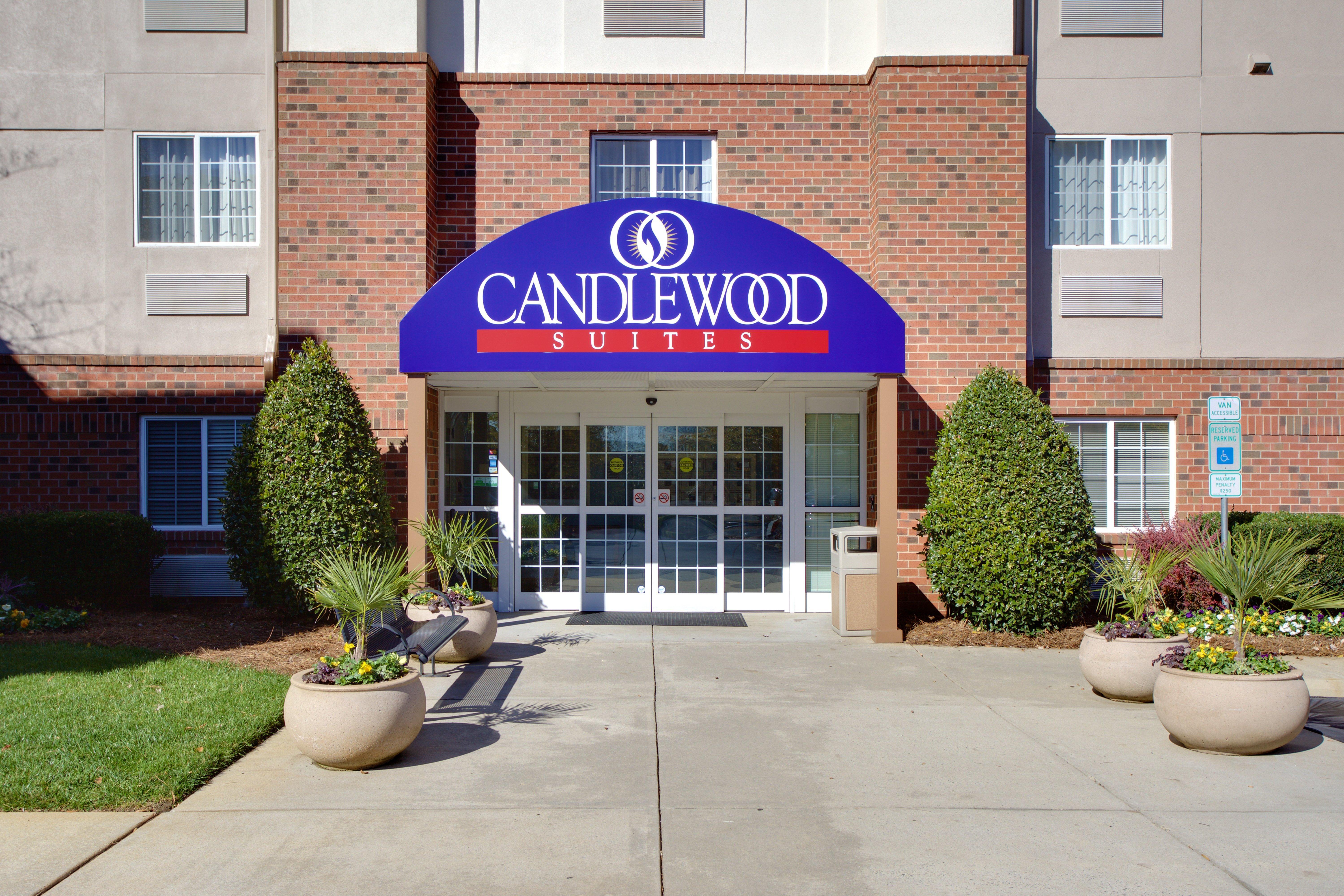 Candlewood Suites Raleigh Crabtree, An Ihg Hotel Ngoại thất bức ảnh